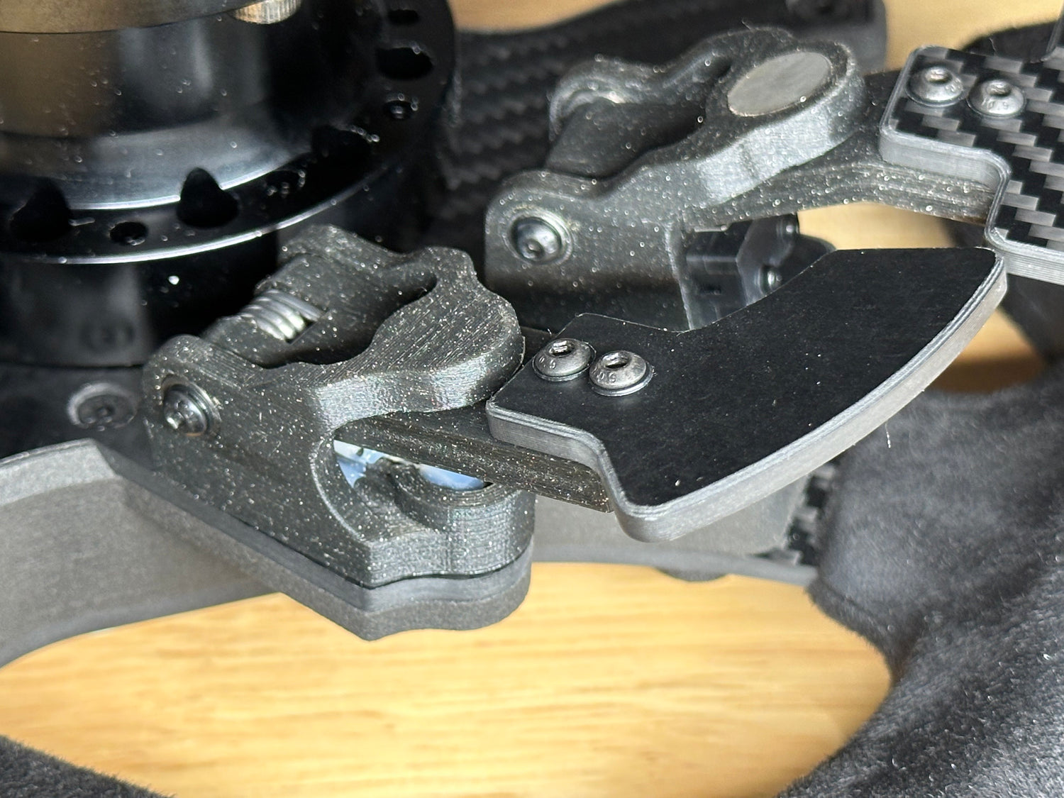 Simracing steering wheel paddles