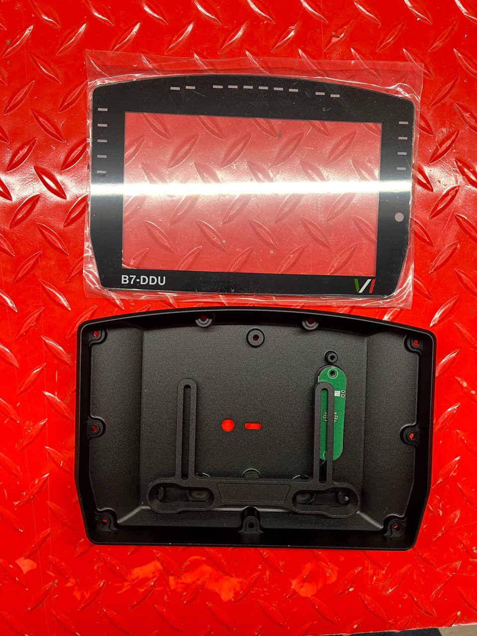Velocitas Imperium B7 DDU sim racing dashboard Pro Kit – view 2