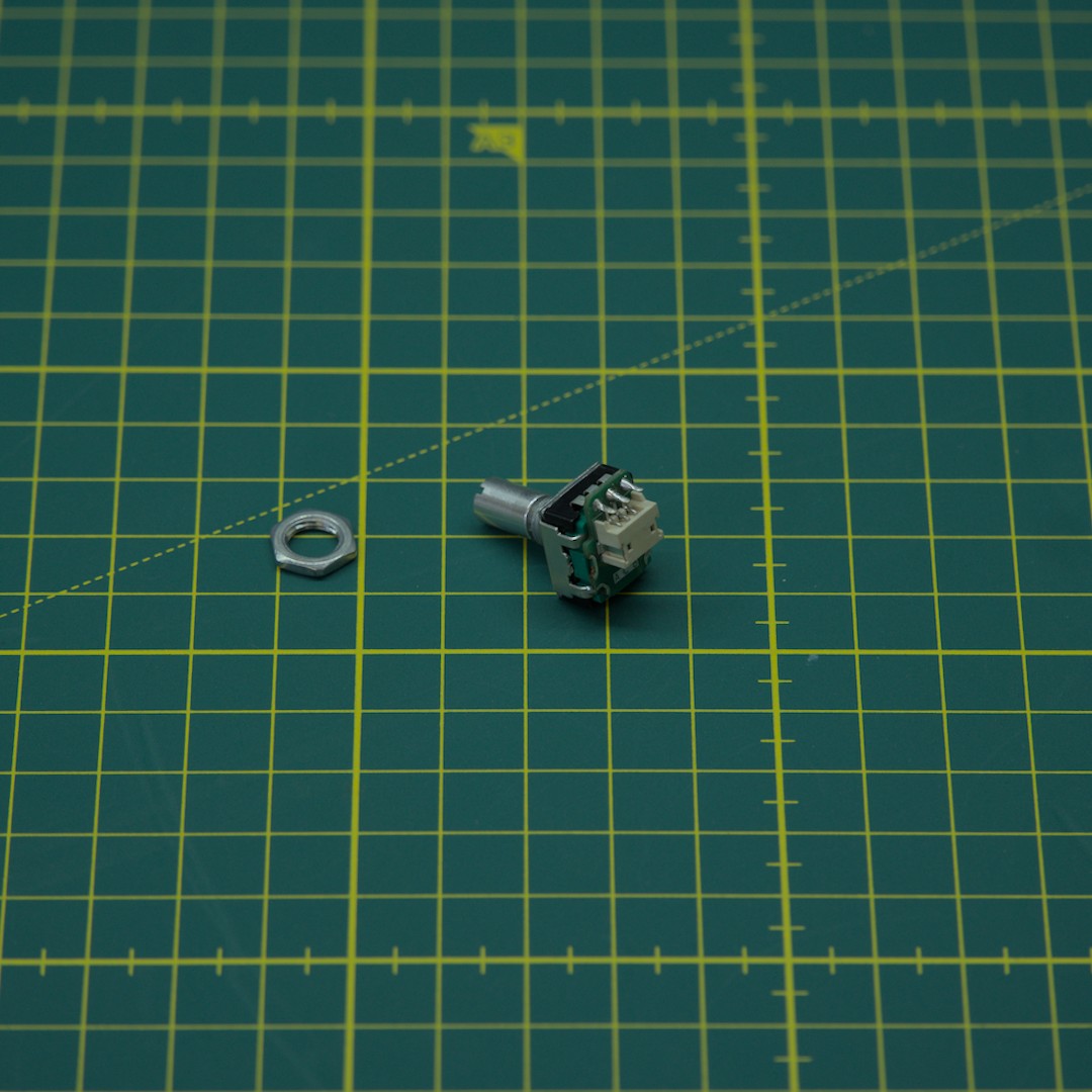Incremental encoder with PCB